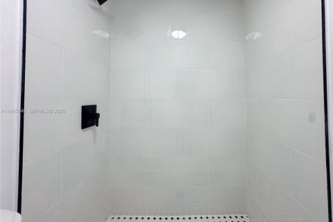 Купить виллу или дом в Хомстед, Флорида 4 спальни, № 2048165 - фото 17