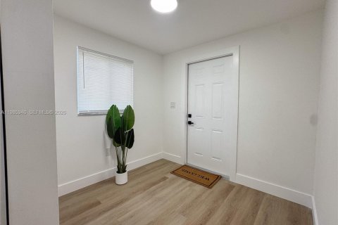 Купить виллу или дом в Хомстед, Флорида 4 спальни, № 2048165 - фото 20