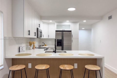 Купить виллу или дом в Хомстед, Флорида 4 спальни, № 2048165 - фото 6