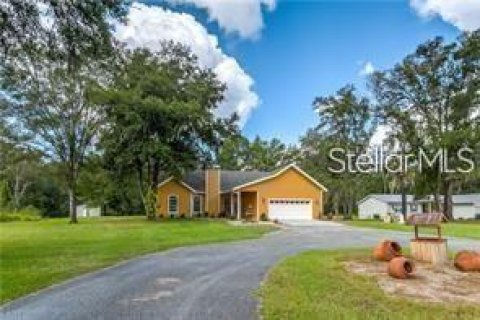 Villa ou maison à vendre à Spring Hill, Floride: 3 chambres, 220.74 m2 № 1871118 - photo 1