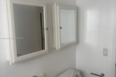 Appartement à louer à Coral Gables, Floride: 2 chambres, 120.77 m2 № 2047260 - photo 20