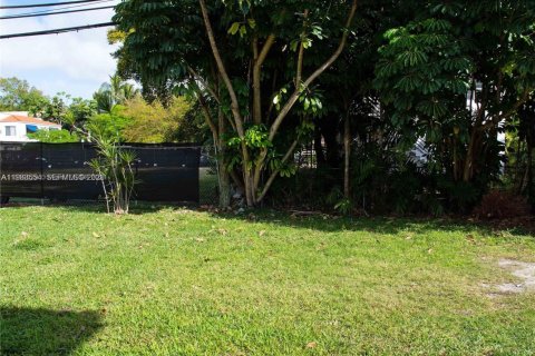 Appartement à louer à Coral Gables, Floride: 2 chambres, 120.77 m2 № 2047260 - photo 18