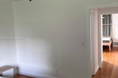 Appartement à louer à Coral Gables, Floride: 2 chambres, 120.77 m2 № 2047260 - photo 21