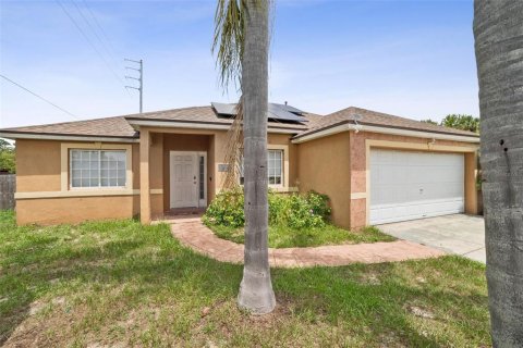 House in Davenport, Florida 3 bedrooms, 112.6 sq.m. № 1812560 - photo 2