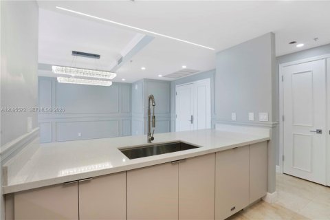 Copropriété à louer à Miami, Floride: 2 chambres, 143.07 m2 № 2384507 - photo 17