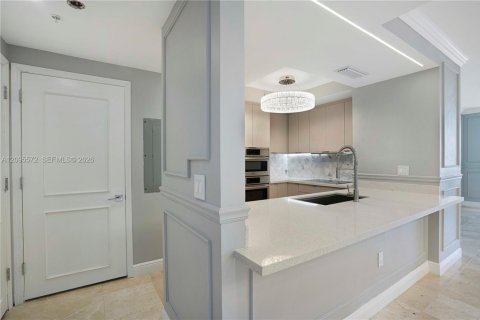 Copropriété à louer à Miami, Floride: 2 chambres, 143.07 m2 № 2384507 - photo 12