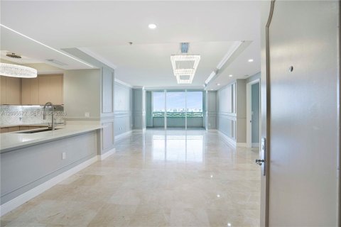 Copropriété à louer à Miami, Floride: 2 chambres, 143.07 m2 № 2384507 - photo 8
