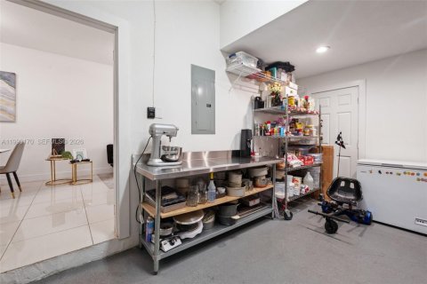 Touwnhouse à vendre à Miami, Floride: 3 chambres, 154.22 m2 № 2057420 - photo 10