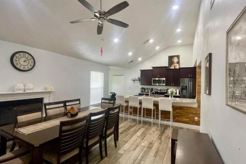 House in Orlando, Florida 3 bedrooms, 192.68 sq.m. № 1847345 - photo 25