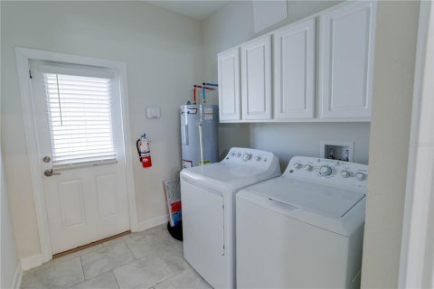 Villa ou maison à louer à Orlando, Floride: 3 chambres, 159.51 m2 № 1910459 - photo 27