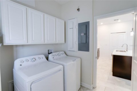 Villa ou maison à louer à Orlando, Floride: 3 chambres, 159.51 m2 № 1910459 - photo 28