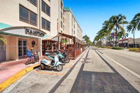 Appartement à louer à Miami Beach, Floride: 37.16 m2 № 2034002 - photo 29