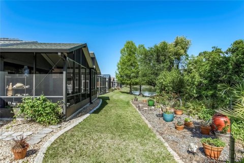 House in Land O' Lakes, Florida 3 bedrooms, 170.2 sq.m. № 1717621 - photo 21