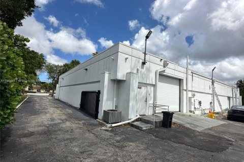 Commercial property in Plantation, Florida № 1893307 - photo 21
