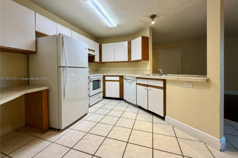 Copropriété à vendre à Pompano Beach, Floride: 3 chambres, 108.7 m2 № 1953106 - photo 6
