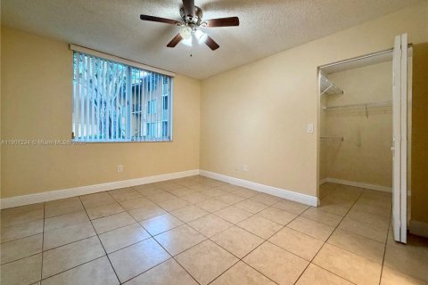 Copropriété à vendre à Pompano Beach, Floride: 3 chambres, 108.7 m2 № 1953106 - photo 14