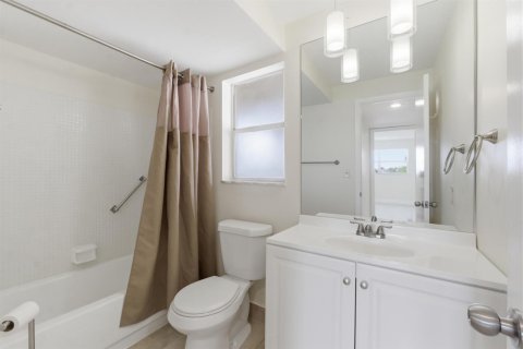 Купить кондоминиум в Санрайз, Флорида 3 комнаты, 59.46м2, № 2083991 - фото 7