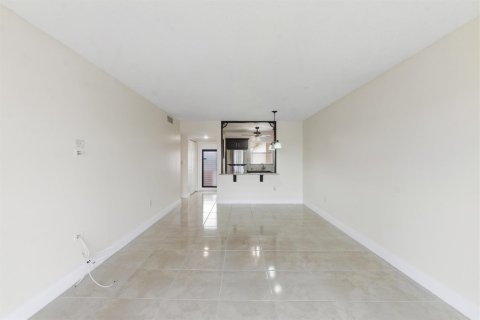 Купить кондоминиум в Санрайз, Флорида 3 комнаты, 59.46м2, № 2083991 - фото 5