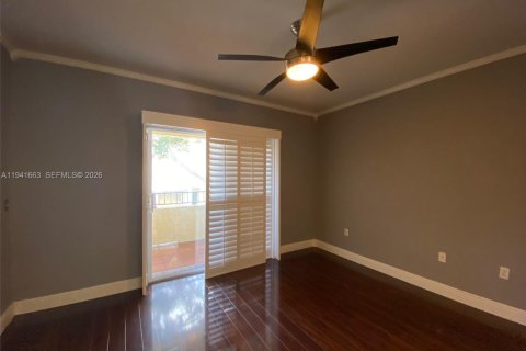 Condominio en alquiler en North Lauderdale, Florida, 1 dormitorio, 81.57 m2 № 1998922 - foto 15