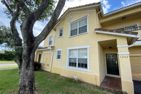 Condominio en North Lauderdale, Florida, 1 dormitorio  № 1998922