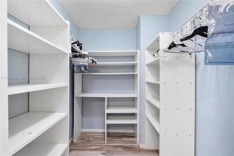 Купить кондоминиум в Форт-Лодердейл, Флорида 2 спальни, 106.65м2, № 2002384 - фото 6