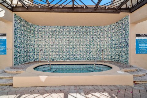 Купить кондоминиум в Форт-Лодердейл, Флорида 2 спальни, 106.65м2, № 2002384 - фото 30