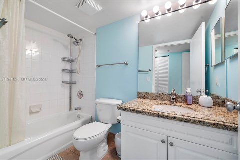 Купить кондоминиум в Форт-Лодердейл, Флорида 2 спальни, 106.65м2, № 2002384 - фото 4