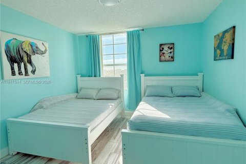 Купить кондоминиум в Форт-Лодердейл, Флорида 2 спальни, 106.65м2, № 2002384 - фото 3