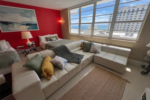 Condominio en venta en Miami Beach, Florida, 51.1 m2 № 2035544 - foto 5