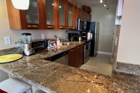 Condominio en venta en Miami Beach, Florida, 51.1 m2 № 2035544 - foto 18