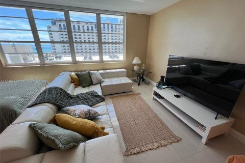 Condominio en venta en Miami Beach, Florida, 51.1 m2 № 2035544 - foto 4