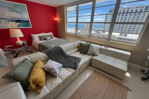Condominio en venta en Miami Beach, Florida, 51.1 m2 № 2035544 - foto 7