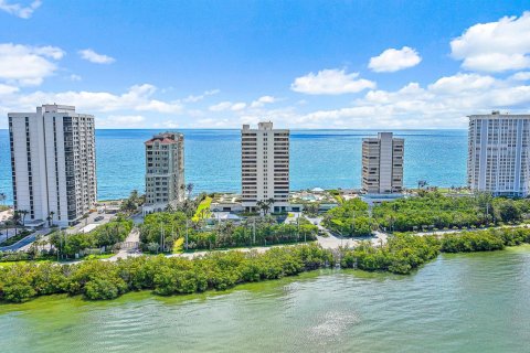 Copropriété à louer à Riviera Beach, Floride: 3 chambres, 204.38 m2 № 1159924 - photo 1