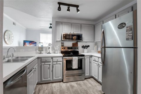 Condominio en venta en Tampa, Florida, 1 dormitorio, 72.84 m2 № 1563411 - foto 6