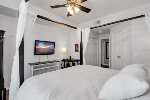 Condominio en venta en Tampa, Florida, 1 dormitorio, 72.84 m2 № 1563411 - foto 12
