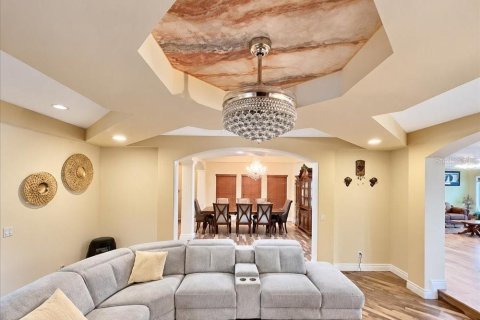Villa ou maison à vendre à Kissimmee, Floride: 5 chambres, 457.92 m2 № 2431766 - photo 18