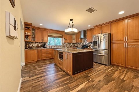 Villa ou maison à vendre à Kissimmee, Floride: 5 chambres, 457.92 m2 № 2431766 - photo 7