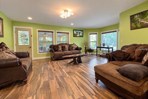 Villa ou maison à vendre à Kissimmee, Floride: 5 chambres, 457.92 m2 № 2431766 - photo 5