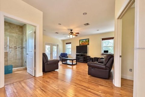 Villa ou maison à vendre à Kissimmee, Floride: 5 chambres, 457.92 m2 № 2431766 - photo 20