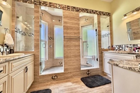 Villa ou maison à vendre à Kissimmee, Floride: 5 chambres, 457.92 m2 № 2431766 - photo 9