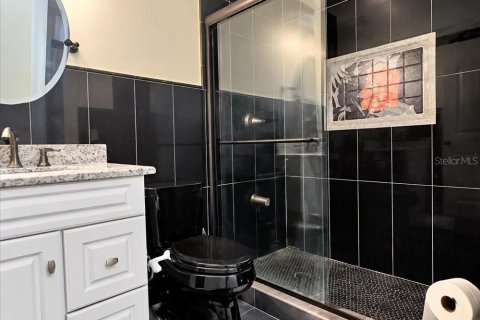 Villa ou maison à vendre à Kissimmee, Floride: 5 chambres, 457.92 m2 № 2431766 - photo 27