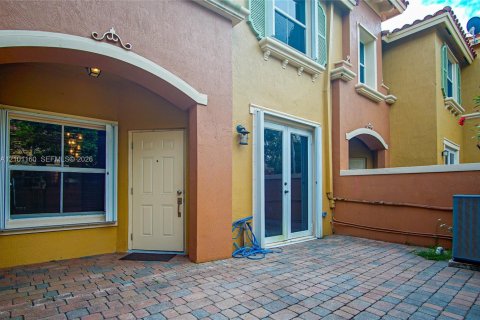 Touwnhouse à louer à Pembroke Pines, Floride: 2 chambres, 102.19 m2 № 2404122 - photo 5