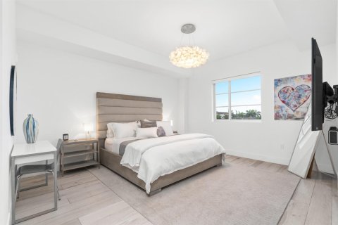 Copropriété à louer à Boca Raton, Floride: 2 chambres, 144.83 m2 № 2259628 - photo 23