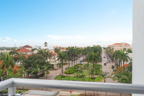 Copropriété à louer à Boca Raton, Floride: 2 chambres, 144.83 m2 № 2259628 - photo 3