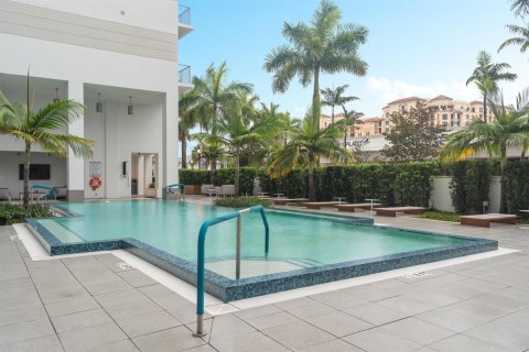 Copropriété à louer à Boca Raton, Floride: 2 chambres, 144.83 m2 № 2259628 - photo 4