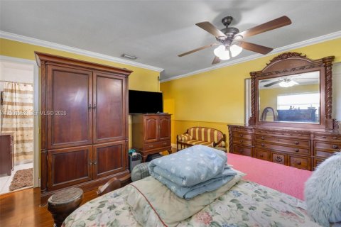 House in Tamarac, Florida 3 bedrooms, 147.44 sq.m. № 2065472 - photo 17