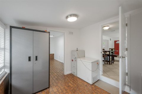 Villa ou maison à vendre à Tampa, Floride: 3 chambres, 163.42 m2 № 2397099 - photo 18