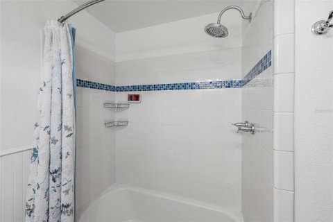 Villa ou maison à vendre à Tampa, Floride: 3 chambres, 163.42 m2 № 2397099 - photo 12