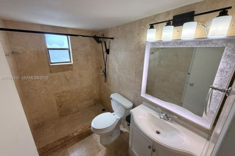 Copropriété à louer à Hialeah, Floride: 1 chambre, 55.56 m2 № 2413049 - photo 12