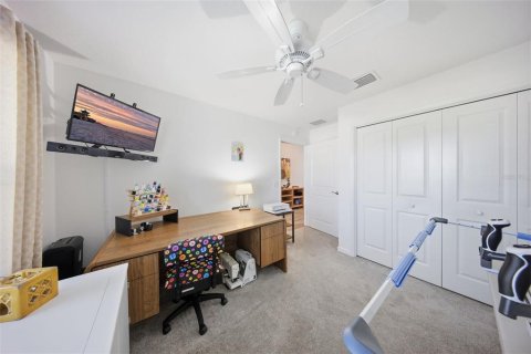 House in The Villages, Florida 4 bedrooms, 187.11 sq.m. № 2430332 - photo 27